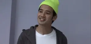 Tarra Budiman sangat menghormati Mak Vera sebagai seorang manajer yang membesarkan namanya. Lepas dari kesedihan atas kehilangan Olga Syahputra, ternyata Mak Vera mendukung keputusan Tarra Budiman untuk pergi dari manajemennya.