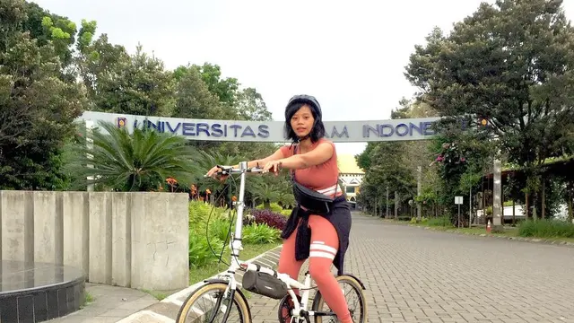 Jebolan Ajang Menyanyi, Ini 6 Potret Evony Arty Istri Dian Sidik 'Jaka Tingkir'