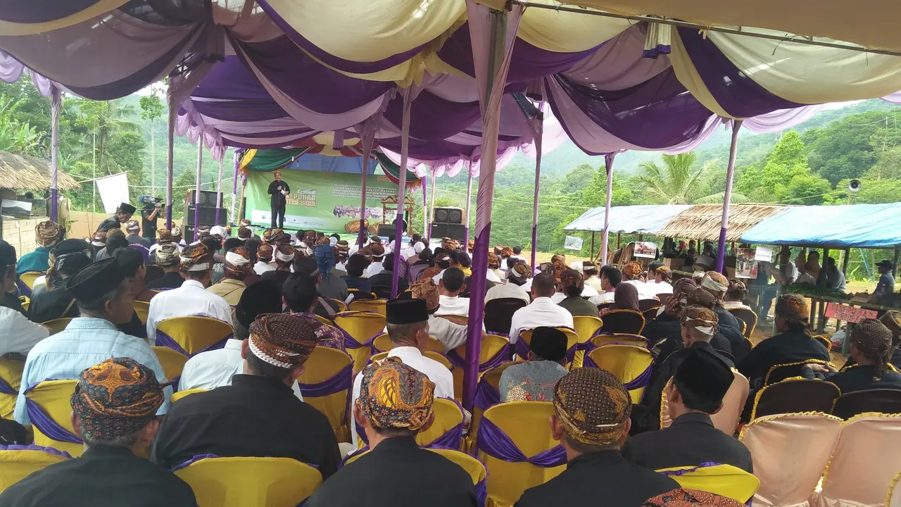 festival sabaki banten kidul di gunung halimun