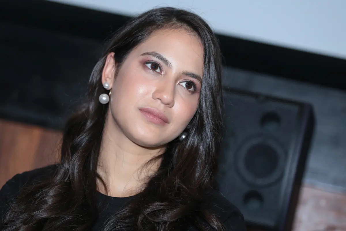 [Bintang] Pevita Pearce