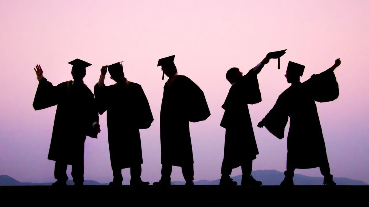 Ilustrasi wisuda