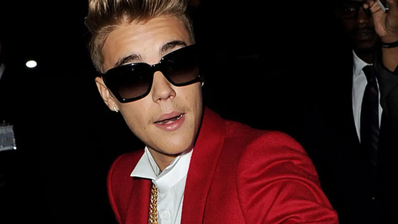 justin-bieber-140117b.jpg