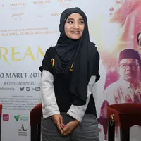 Fatin Shidqia merasa gugup sejak awal reading sampai proses syuting. (Andy Masela/Bintang.com)