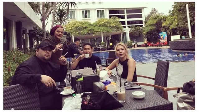 Dikabarkan Dekat dengan Cita Citata, Ini 8 Potret Kebersamaan Didi Mahardika dan Istri