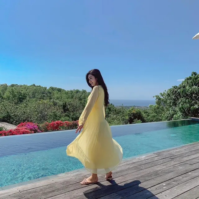 Lama Tak Muncul di Layar Kaca, Ini 7 Potret Terbaru Shaura Nabilla