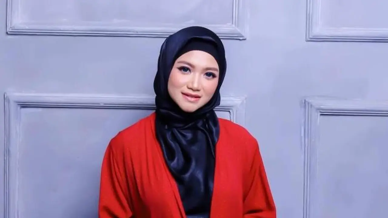 Usai Fashion, Jhessica Vee Rambah Bisnis Emas dan Berlian