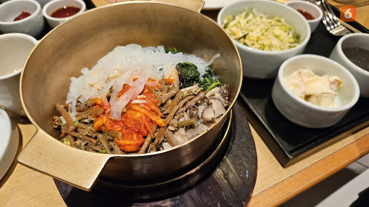 Memang Terlalu Banyak Makan Sayur Berbahaya? Jangan Salah, Kebanyakan makan Sayur Bisa Ganggu Kesehatan Kamu (Foto: Aditya Eka Prawira/Liputan6.com)