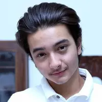 Siapa Takut Jatuh Cinta Menjadi Sinetron Pertama Bryan Domani yang Sesuai dengan Umurnya.