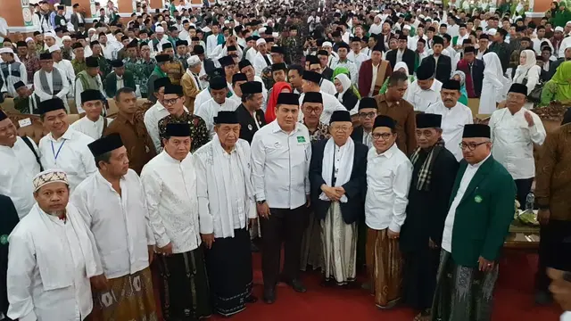 Ma'ruf Amin di Ponpes Cipasung, Tasikmalaya, Jawa Barat