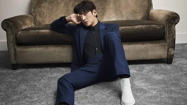 Ji Chang Wook (Calvin Klein via Soompi)