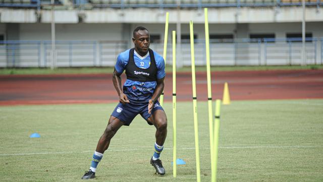Victor Igbonefo, Persib Bandung