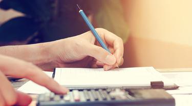 Merencanakan Dana Pendidikan Anak Semudah Menggenggam Smartphone