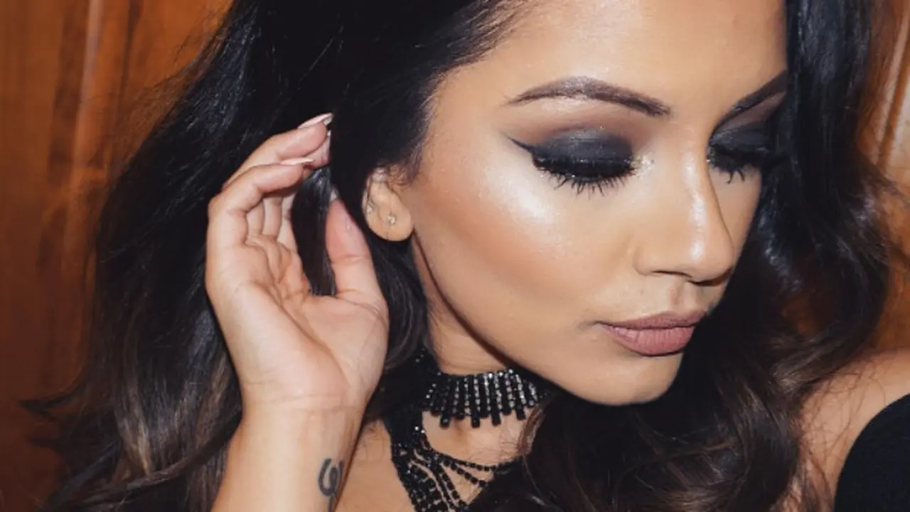 5 Tips Makeup Buat Kamu Si Hitam Manis