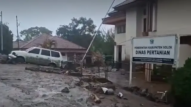Update Dampak Banjir Bandang di Solok Sumbar
