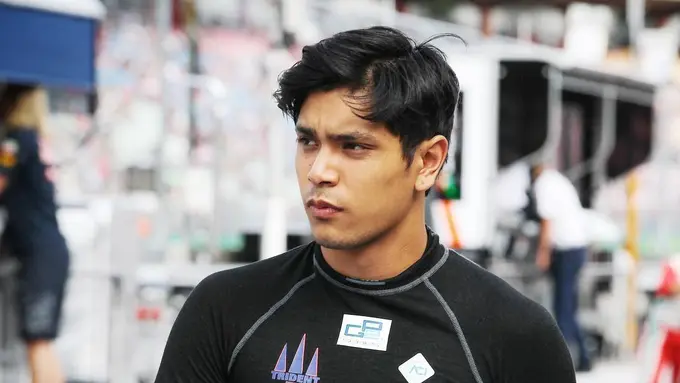 6 Potret Philo Paz Armand, Putra Jennifer Jill yang Ikut Diperiksa Polisi