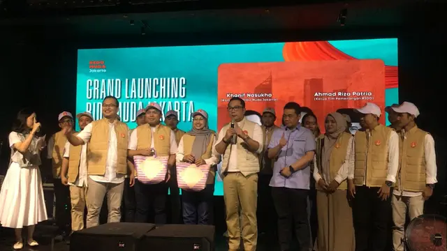 Calon Gubernur (Cagub) Jakarta Nomor Urut 1 Ridwan Kamil (RK), mengukuhkan Duta Muda Jakarta.