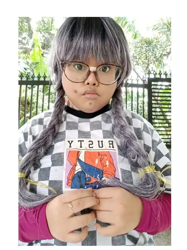 Tampil Cupu dan Culun, Ini 7 Potret Kekeyi saat Pamer Pakai Rambut Palsu