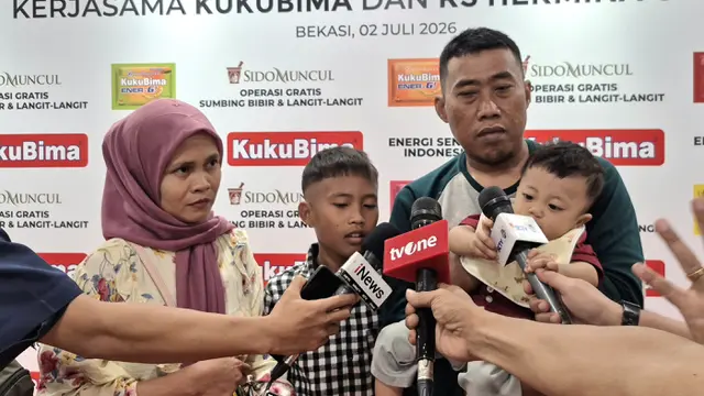 Orang Tua Pasien Operasi Sumbing Bibir dan Langit-langit