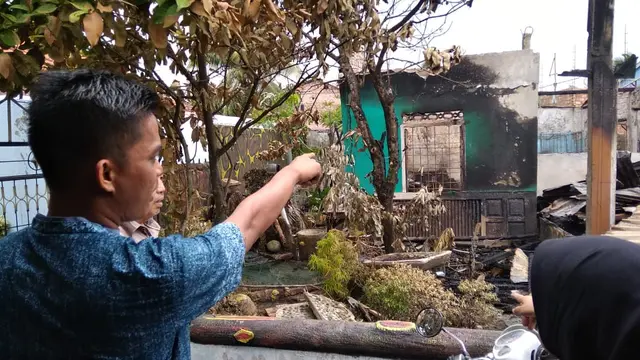 Perjuangan Pria di Palembang, Bertaruh Nyawa Selamatkan Istri dari Kobaran Api