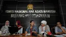 Masyarakat yang mengatasnamakan Peduli Riau mengadu ke Komnas HAM, Jakarta, Jumat (18/9/2015) . Mereka mengadukan kebakaran lahan hutan yang telah 18 tahun mereka rasakan sangat merugikan bagi masyarakat Riau. (Liputan6.com/Helmi Afandi)