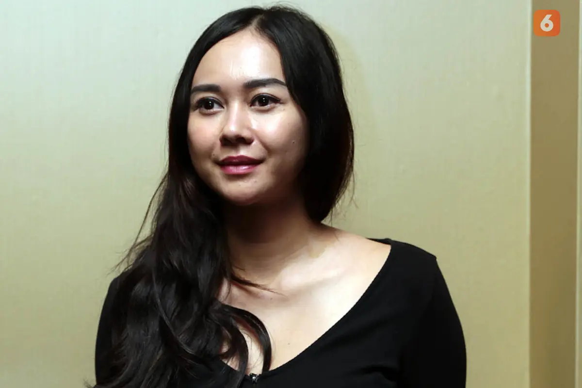 [Bintang] Aura Kasih