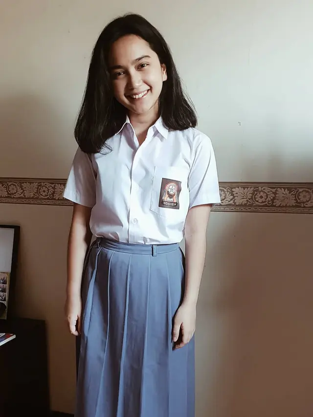 Potret Rachel Amanda Tampil Natural Ini Tetap Terlihat Menawan