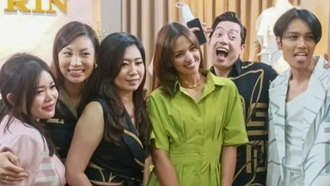 Nia Ramadhani bersama Surin (Istimewa)