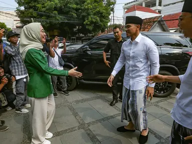 Ketua Umum Partai Solidaritas Indonesia (PSI) Kaesang Pangarep saat menyambangi kantor Dewan Pimpinan Pusat Partai Kebangkitan Bangsa (DPP PKB) di Jalan Raden Saleh, Senen, Jakarta Pusat, Selasa (6/8/2024). (merdeka.com/Arie Basuki)