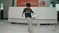 Nama Tristan Alif pun menjadi populer di Tanah Air. Bahkan bocah yang baru berusia 10 tahun itu pun disebut sebagai Messi Indonesia. Foto diambil pada Jumat (6/2/2015). (Liputan6.com/Johan Tallo)