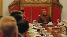 Presiden Jokowi menerima kedatangan puluhan investor dari berbagai negara di Istana Negara, Jakarta, Selasa (4/11/2014). (Liputan6.com/Herman Zakharia)