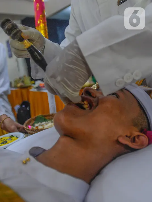 Oleh karena itu, sifat-sifat keraksasaan tersebut perlu dinetralisir dan dikendalikan, agar nantinya dapat tercapainya tujuan, yaitu diharapkan sifat-sifat keraksasaan dapat berubah menjadi sifat-sifat kebaikan. (merdeka.com/Arie Basuki)