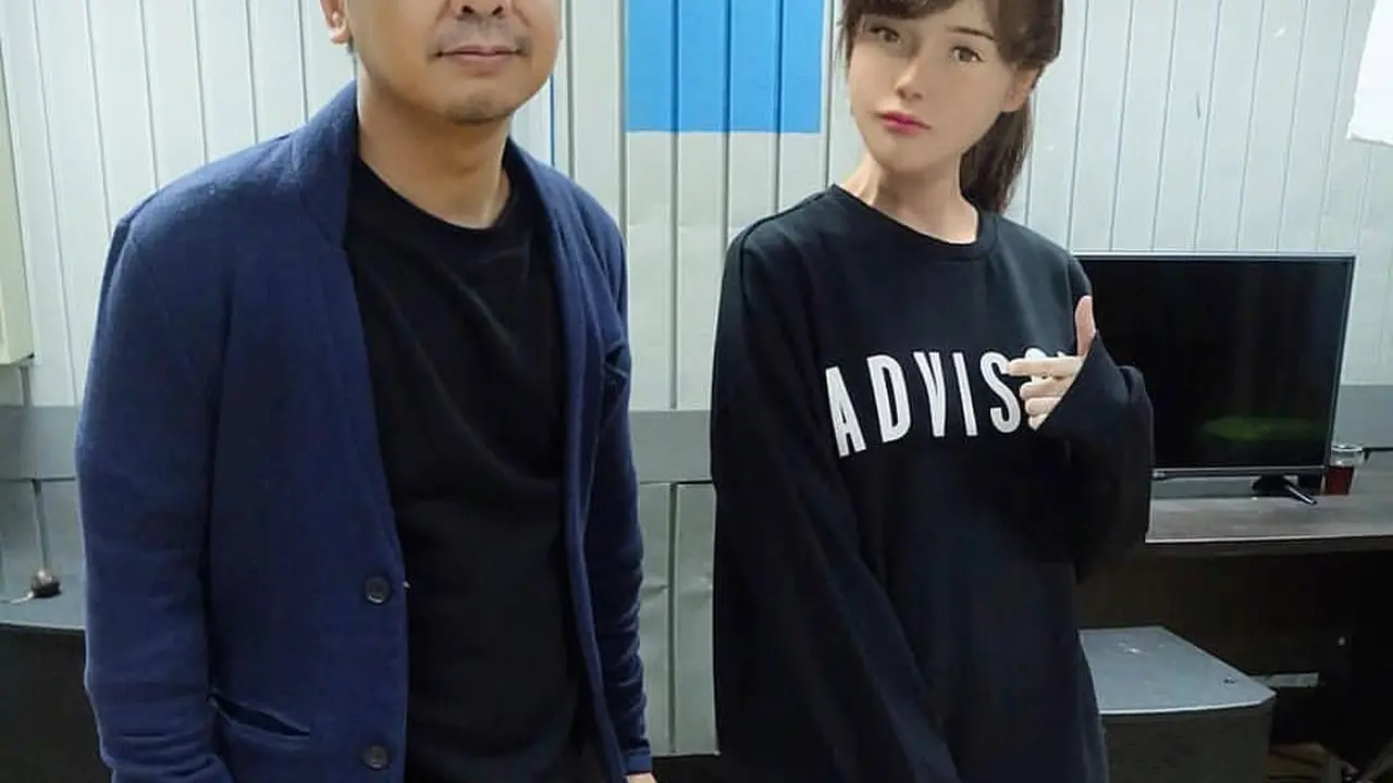 Thalasya dan Raditya Dika