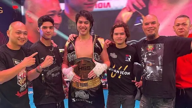 7 Potret Kemenangan El Rumi Tanding Tinju, Ahmad Dhani Bangga