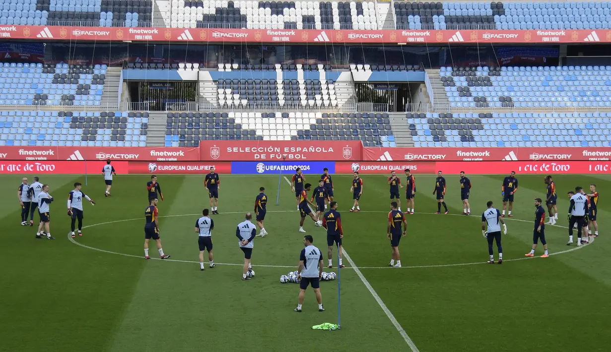 Pertandingan kali ini menjadi yang pertama bagi Spanyol sejak Piala Dunia 2022, begitu juga Norwegia yang memainkan laga internasional terakhirnya November tahun lalu. (Photo by CRISTINA QUICLER / AFP)