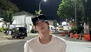 Style Casual Ahn Hyo Seop di Rest Area Cipularang