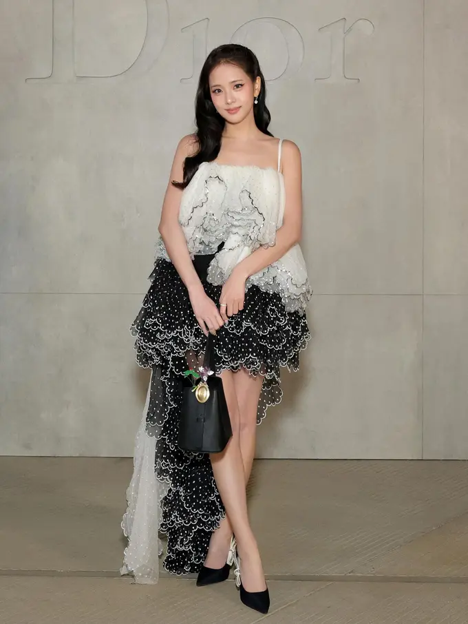 Publik Figure Hadir di Dior Cruise Collection 2027 di Los Angeles