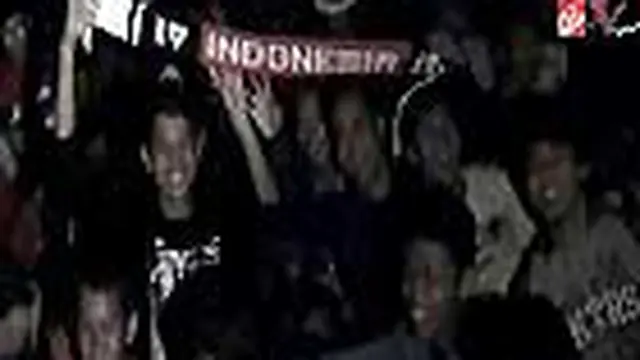 Antre Tiket, Ribuan Orang Menginap di GBK