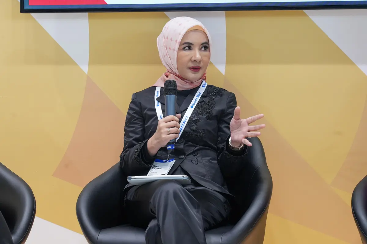 Nicke Widyawati.