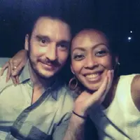 Jono GBS rela memeluk agama Kristen lagi setelah sempat masuk Islam demi menunjukan keseriusan dengan sang kekasih. (Via Twitter/@nyep_nyep)