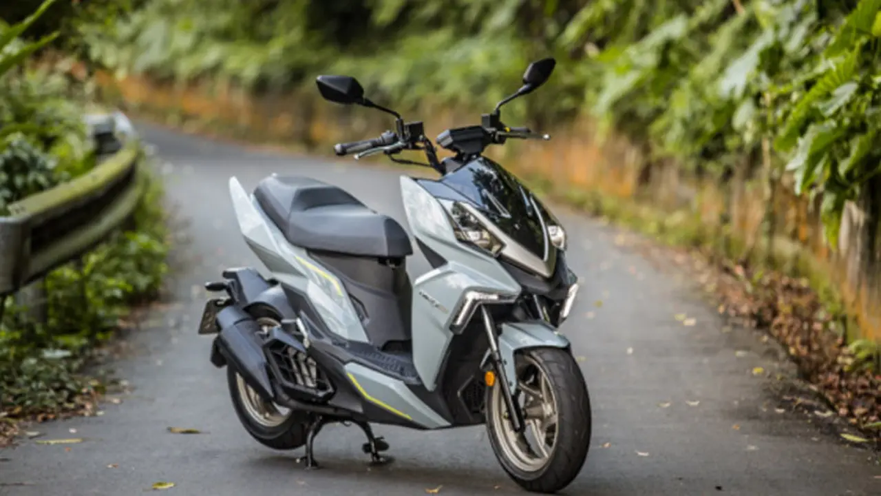 SYM DRG 158 siap hadang Honda Vario 160 (Moto7)