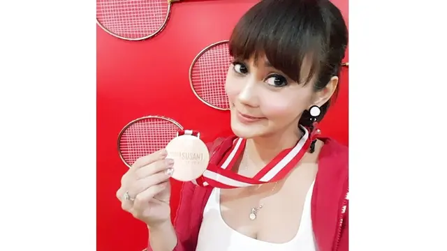 Vakum dari Dunia Entertain, Ini 7 Potret Terbaru Anita Hara