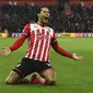 Virgil van Dijk akhirnya hijrah ke Liverpool AFP/Glyn Kirk)