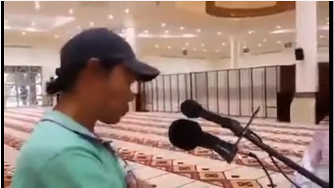 Berpakaian Seperti Preman, Pria Ini Memukau Jamaah Masjid di Arab
