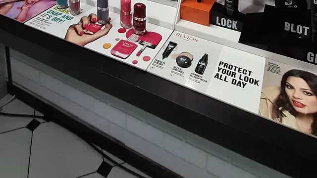 Produk terbaru Revlon