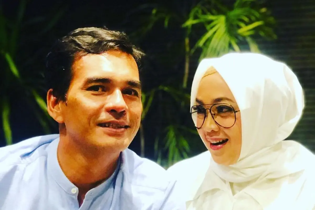 [Fimela] Rina Gunawan dan Teddy Syah