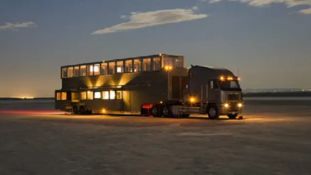 Mobil yang dimodifikasi. (Velvetropes.com)