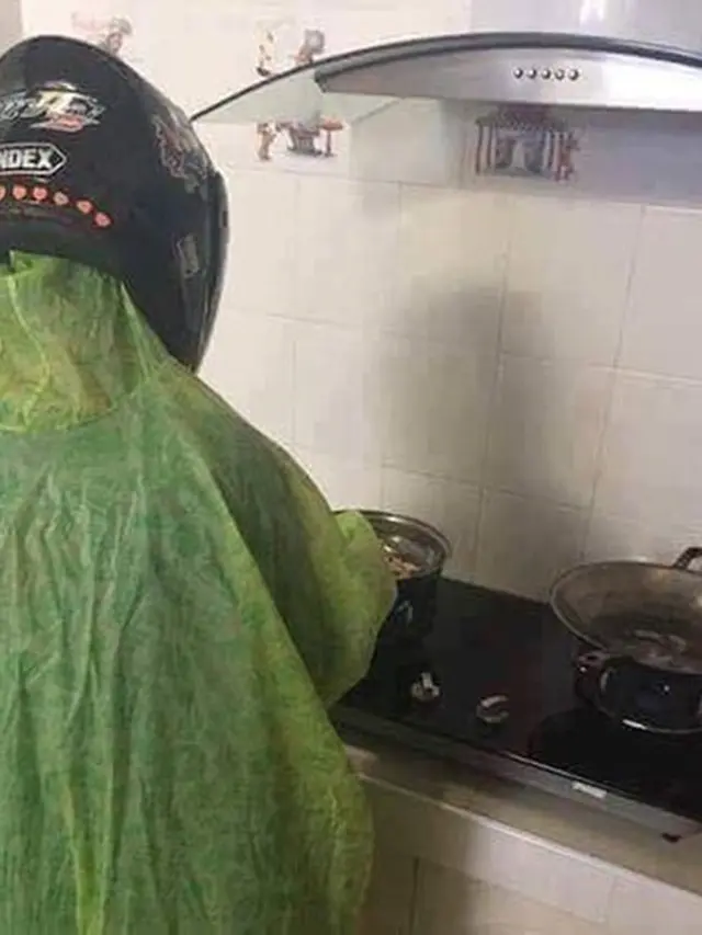 Enggak Habis Pikir, 7 Aksi Nyeleneh Netizen saat Masak Ini Kocak Banget