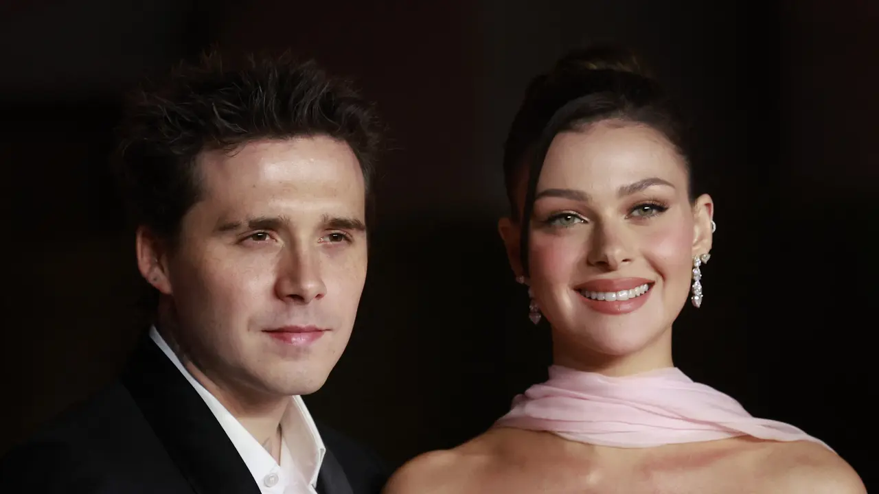 Brooklyn Beckham dan Nicola Peltz (Michael TRAN / AFP).