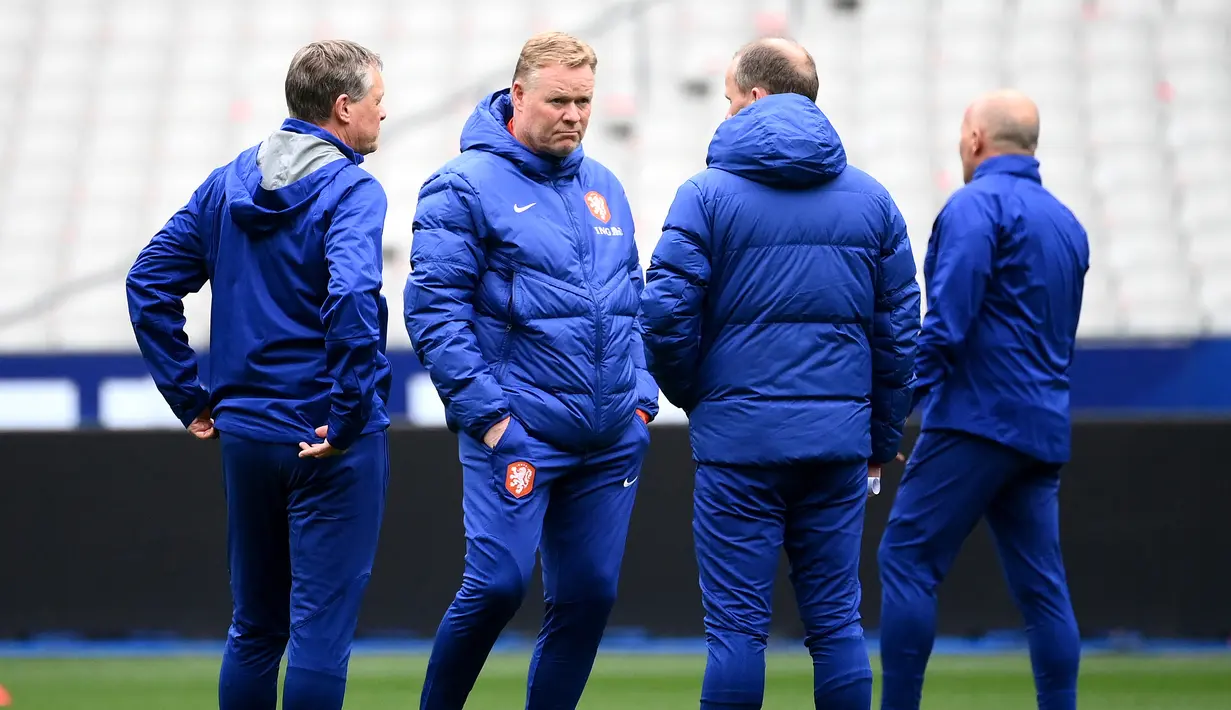 Bagi Belanda, laga ini kembalinya Ronald Koeman sebagai pelatih utama dari tim Oranje. (AFP/Franck Fife)