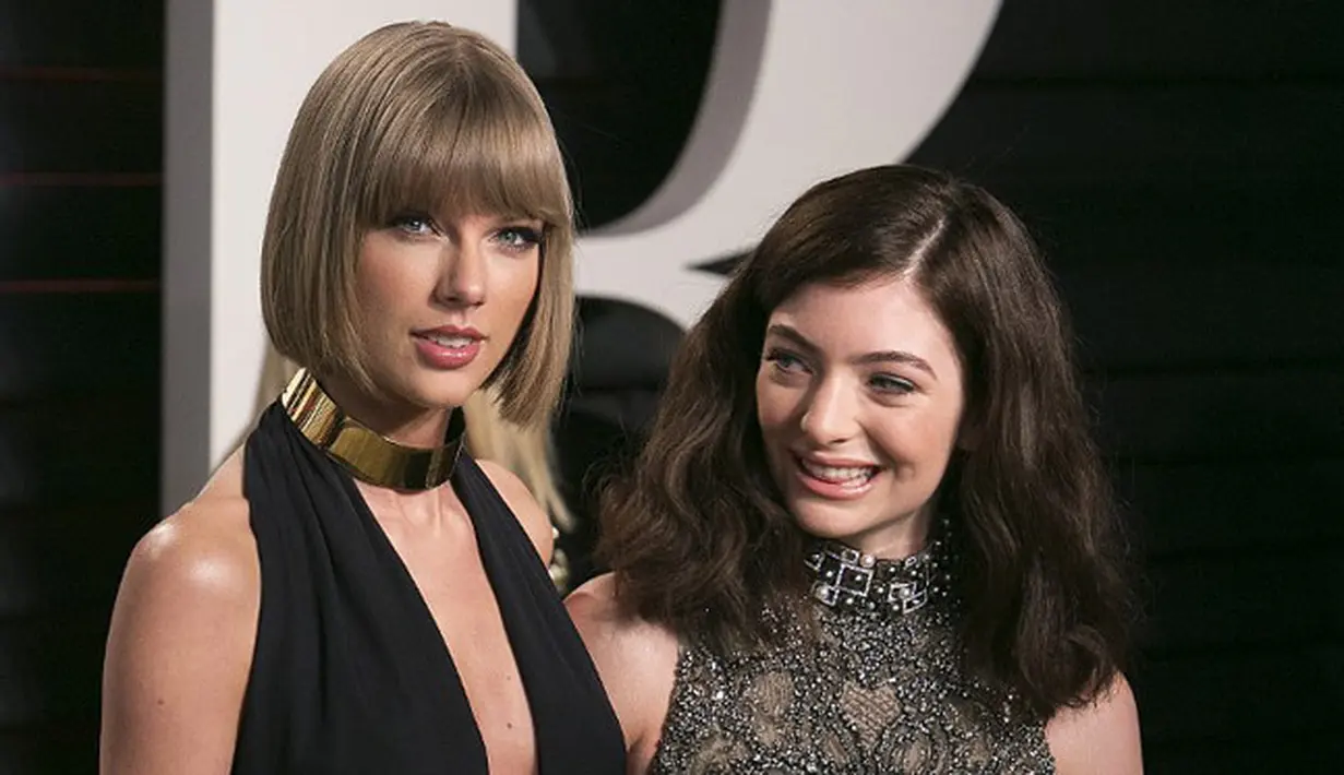 Menurut Lorde, Taylor Swift merupakan salah satu sahabatnya kerap ia jadikan panutan. Selain itu, sosok Taylor juga lah yang menemaninya selama ini dalam melewati senang dan susahnya hidup. (AFP/Bintang.com)